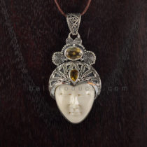 Pendant Muka Putih Tanpa Permata Bawah