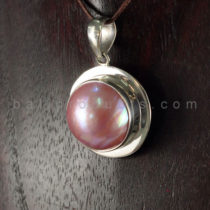 Pendant Bulat Polos Permata Pink