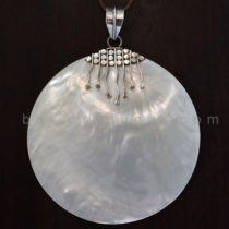 Pendant Bulat Putih Polos Besar