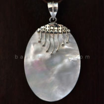 Pendant Oval Putih Polos